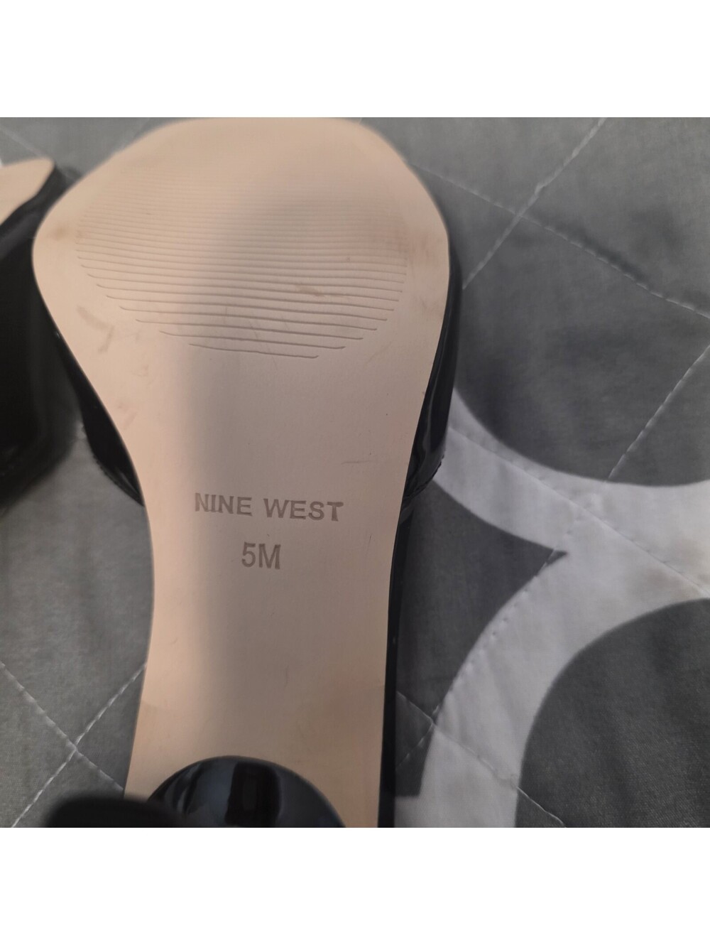 Nine West Disko Black Patent Dress Slide Sandals Mules Women's Sz 5 New - Picture 7 of 8